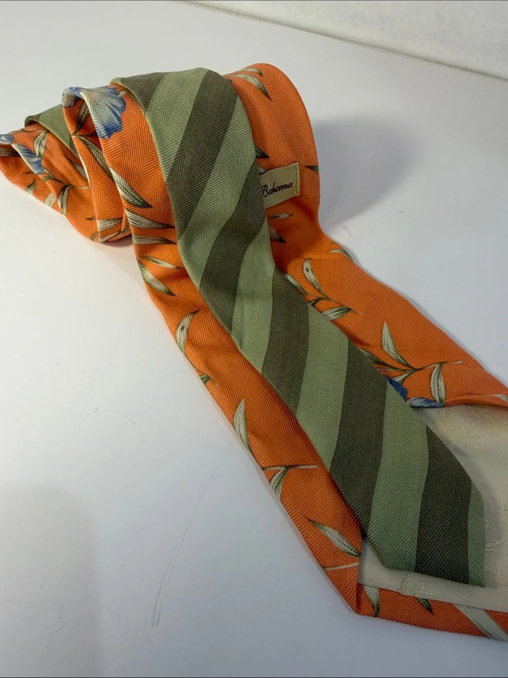 Tommy Bahama Men’s Floral Silk Tie Hibiscus Print